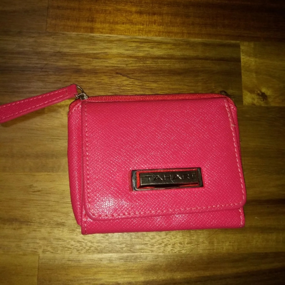 Wallet - Picture 2 of 3